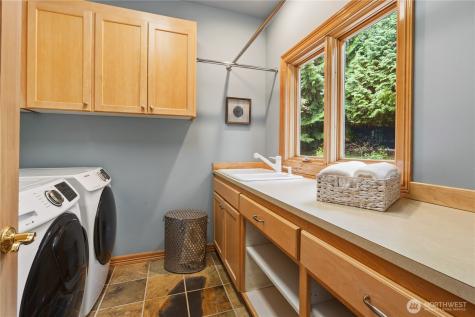 17141 SE 58th Street Bellevue WA 98006