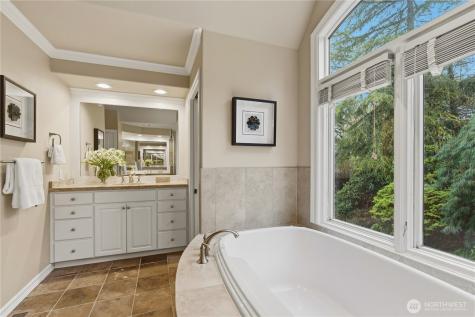 17141 SE 58th Street Bellevue WA 98006