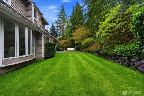 17141 SE 58th Street Bellevue WA 98006