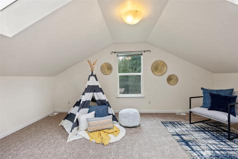 9826 May Ranch Lane SW Port Orchard WA 98367