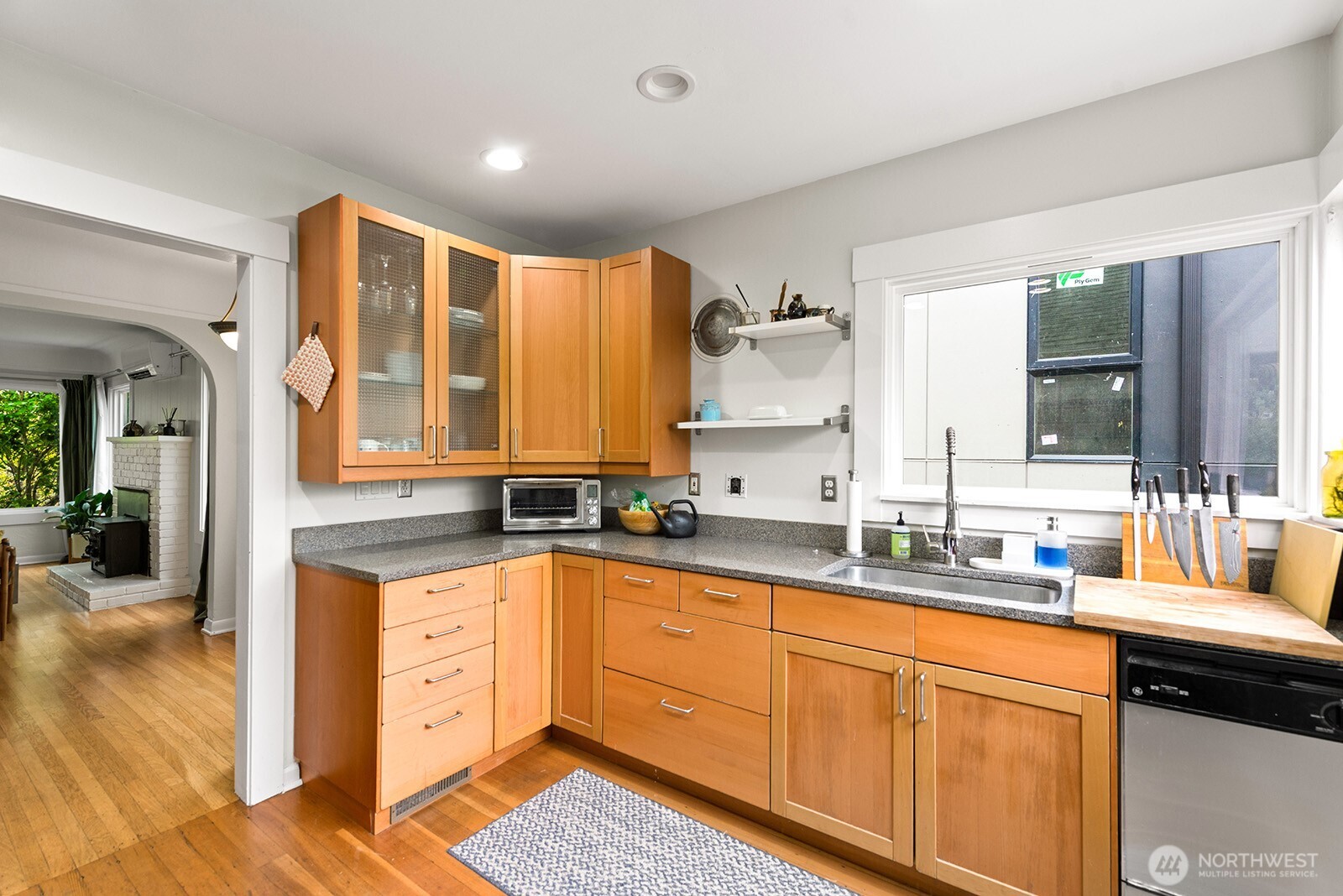 836 NW Market Street Seattle WA 98107
