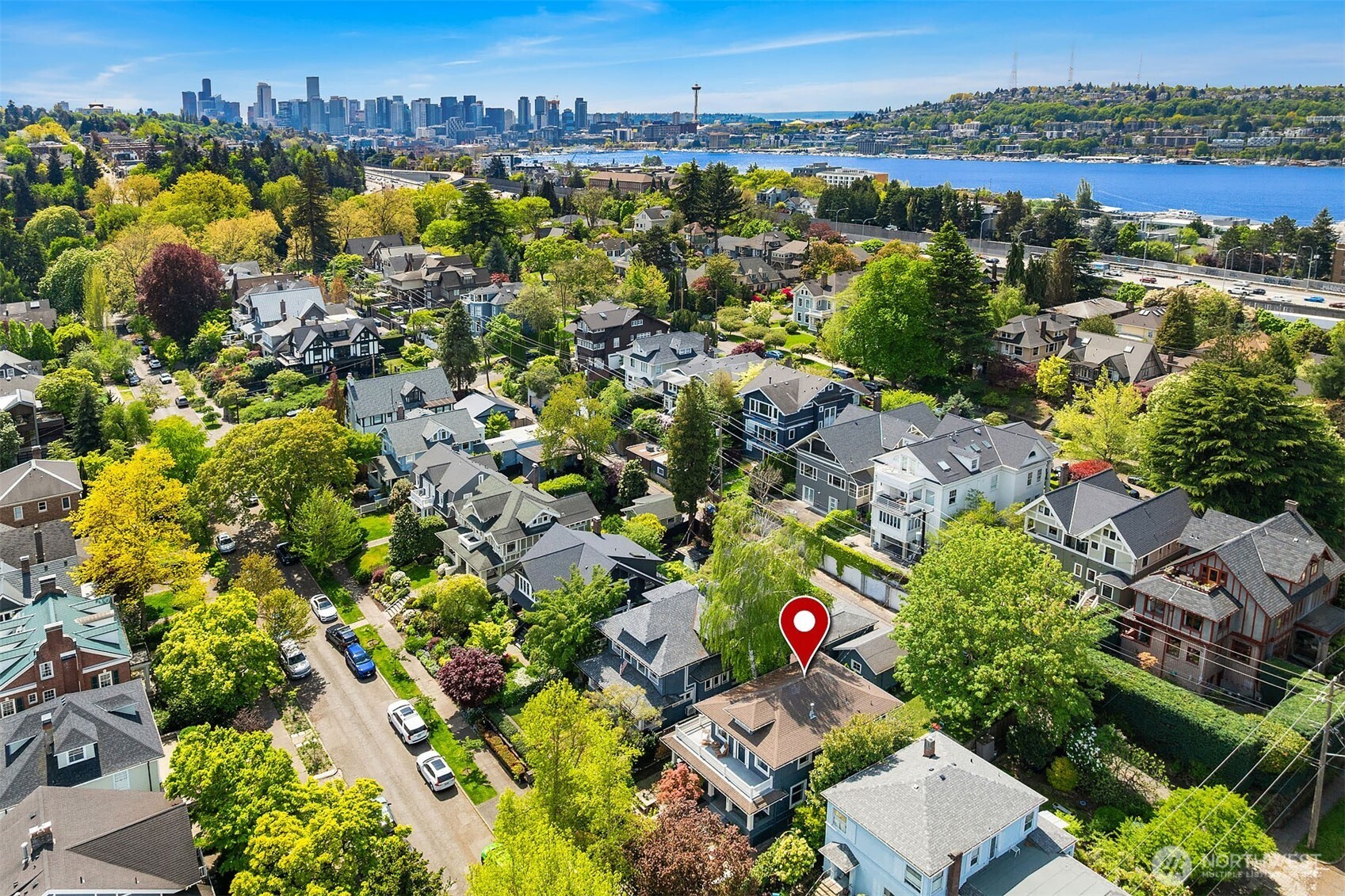 2833 10th Avenue E Seattle WA 98102