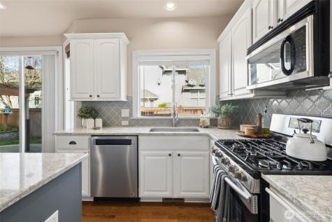 23834 SE 284th Street Maple Valley WA 98038