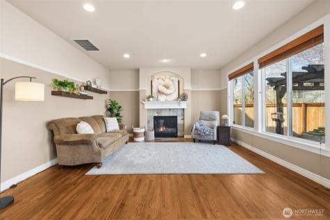 23834 SE 284th Street Maple Valley WA 98038