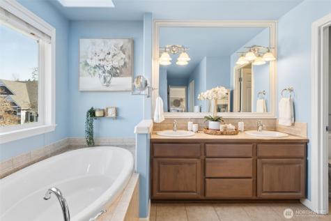 23834 SE 284th Street Maple Valley WA 98038