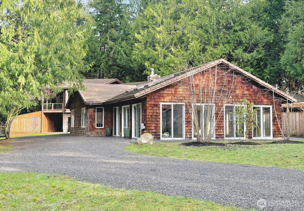 6132 NE Carlin Court Kingston WA 98346