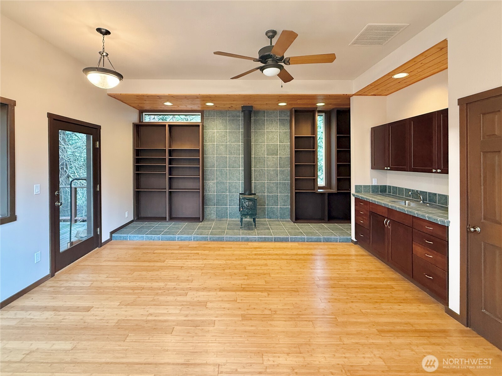 6132 NE Carlin Court Kingston WA 98346