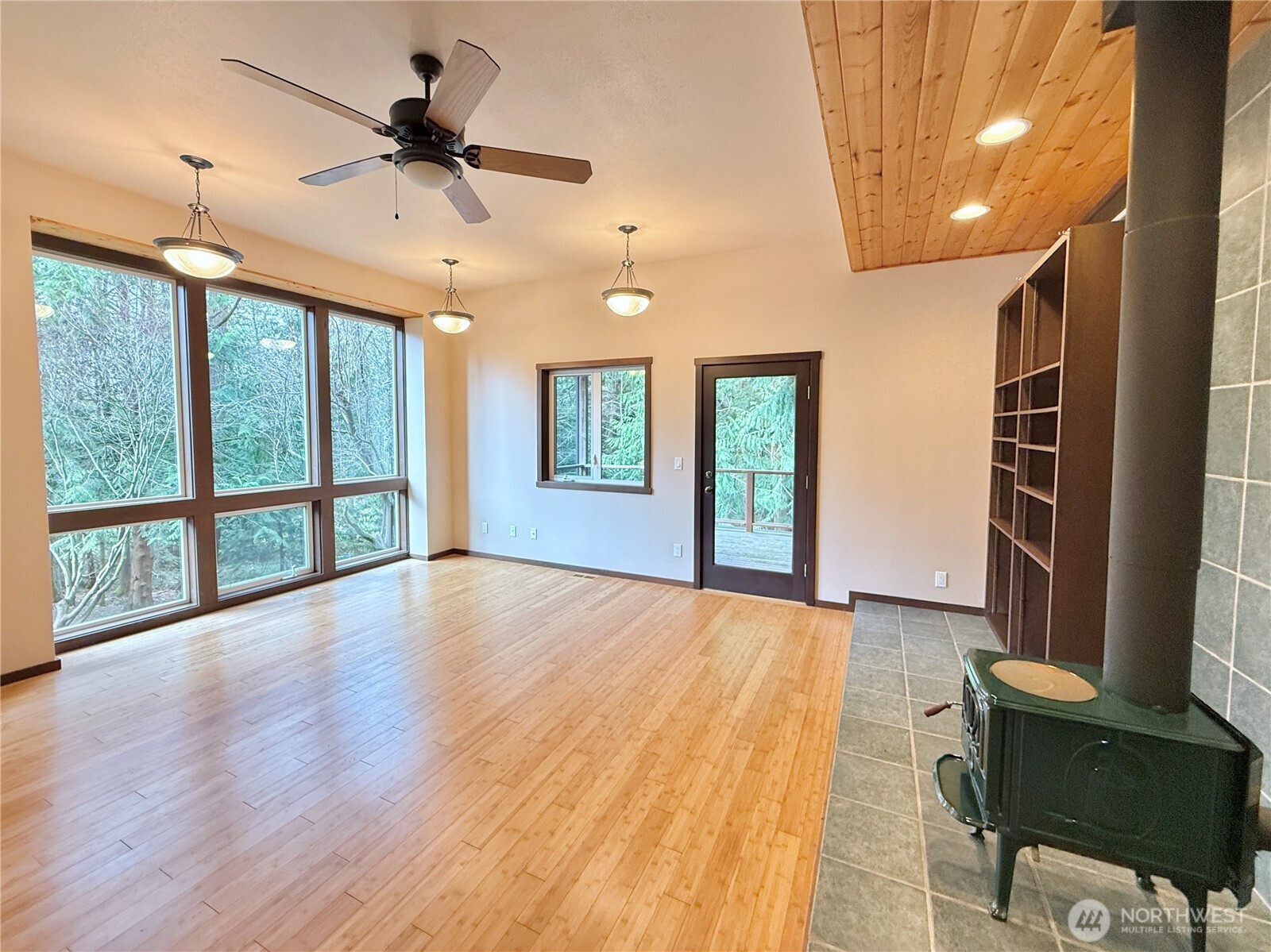 6132 NE Carlin Court Kingston WA 98346