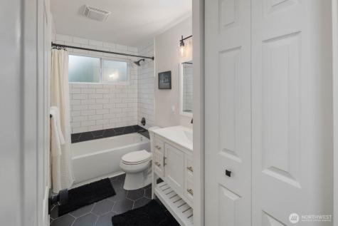 612 19th Street Snohomish WA 98290