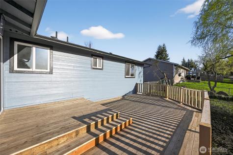 6628 66th Drive NE Marysville WA 98270