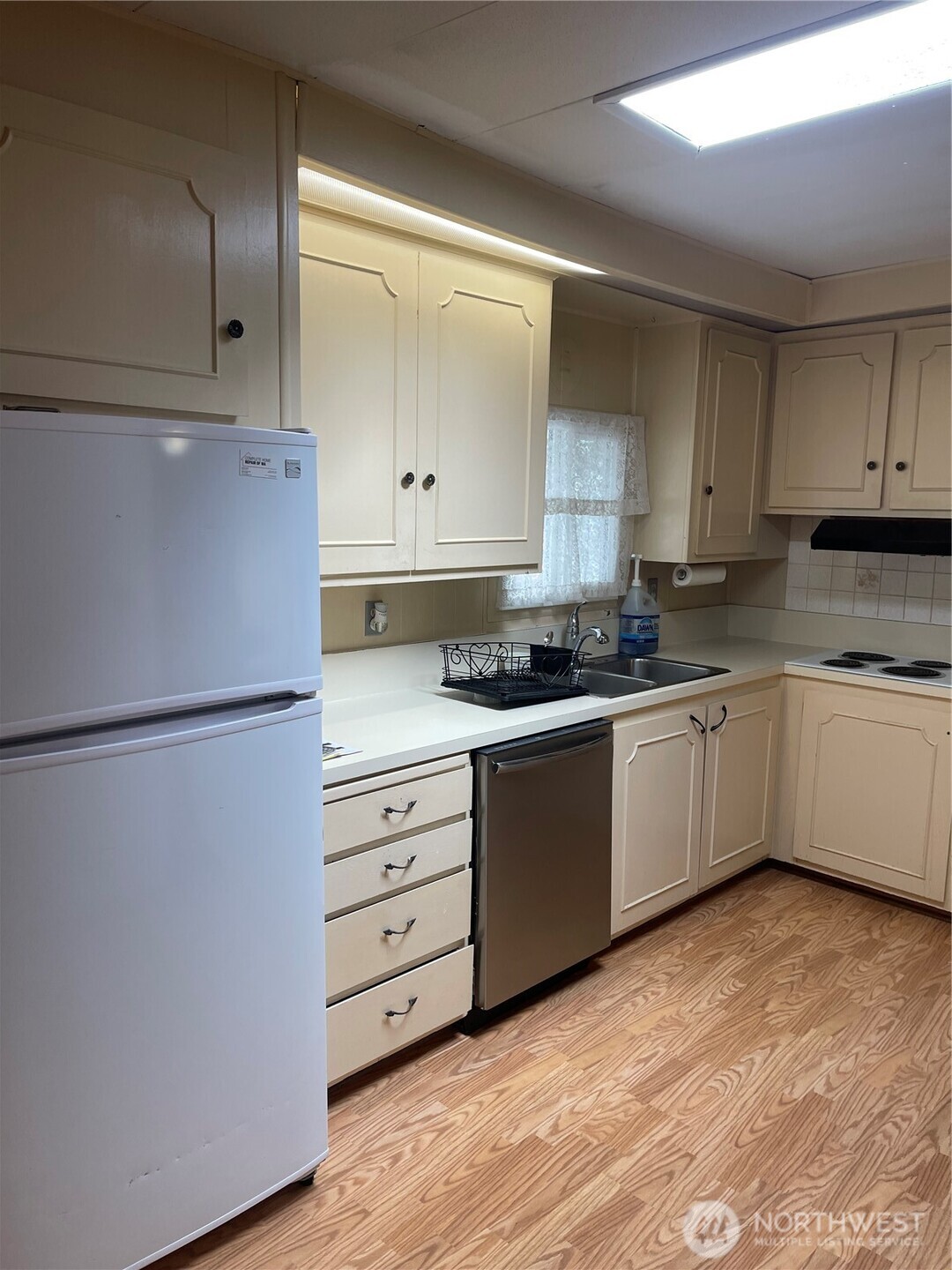 13320 Highway 99 Everett WA 98204