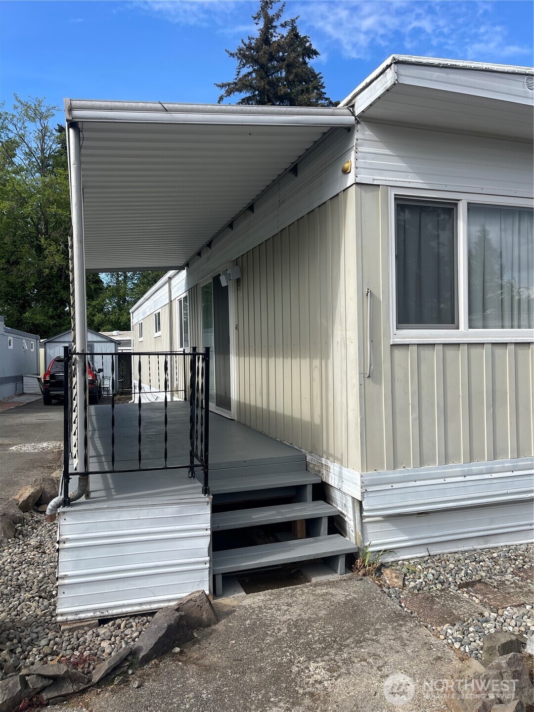 13320 Highway 99 Everett WA 98204