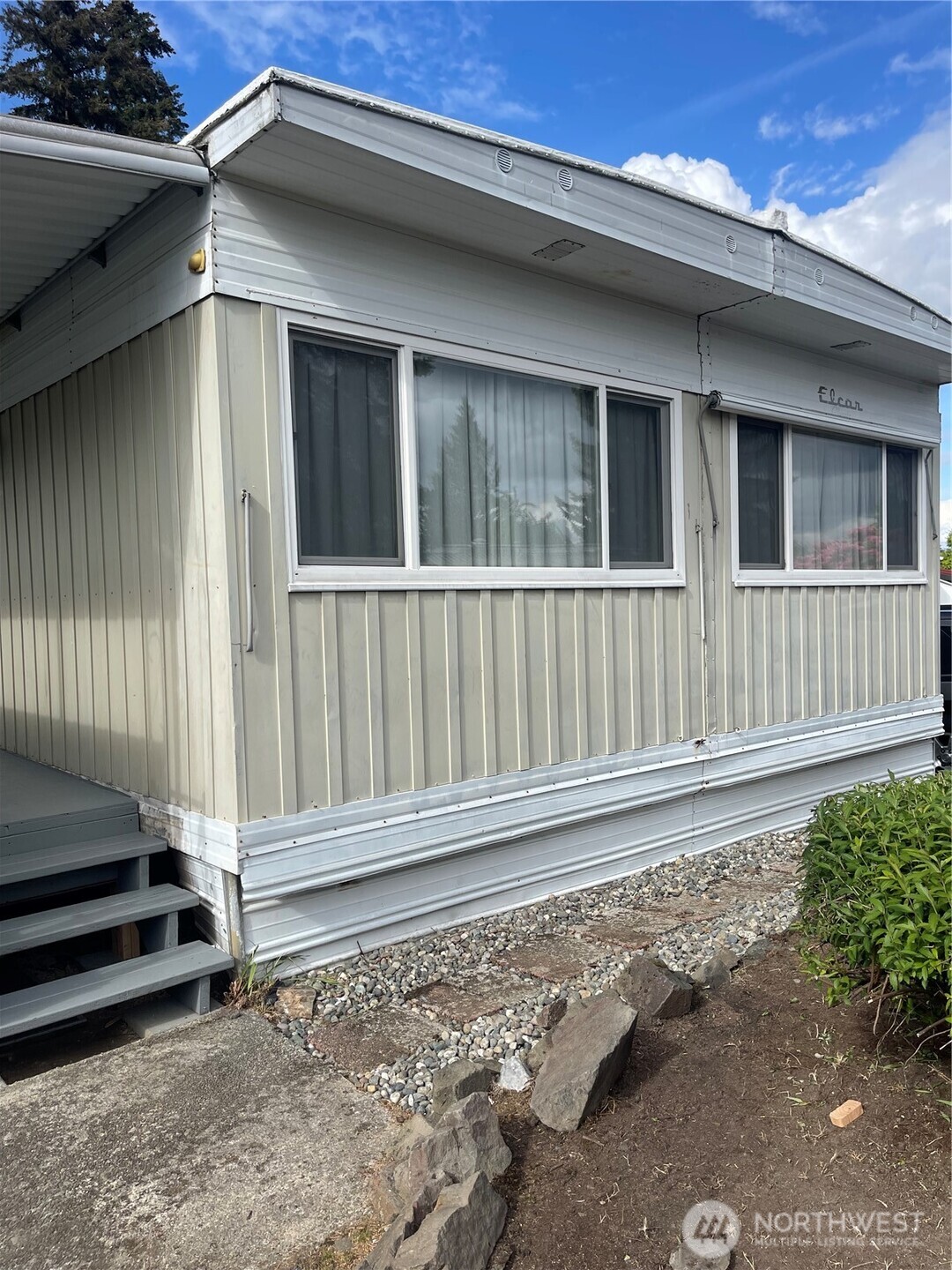 13320 Highway 99 Everett WA 98204