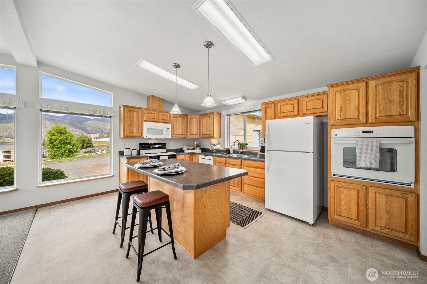 756 Totem Pole Road Manson WA 98831