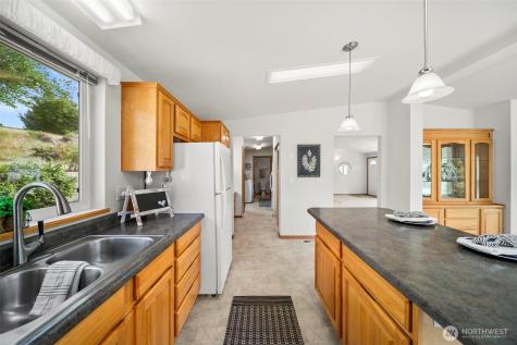 756 Totem Pole Road Manson WA 98831