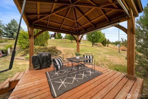 756 Totem Pole Road Manson WA 98831