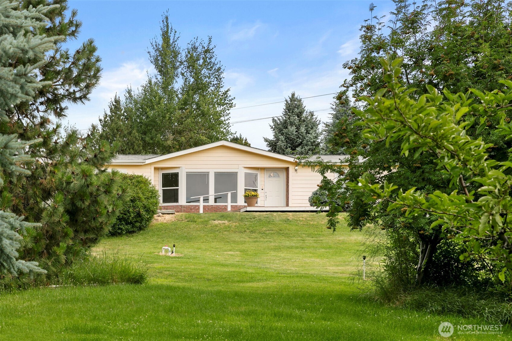 756 Totem Pole Road Manson WA 98831