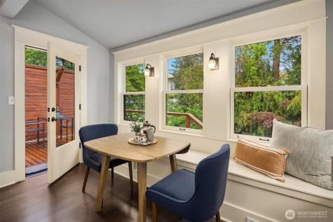 4018 2nd Avenue NE Seattle WA 98105