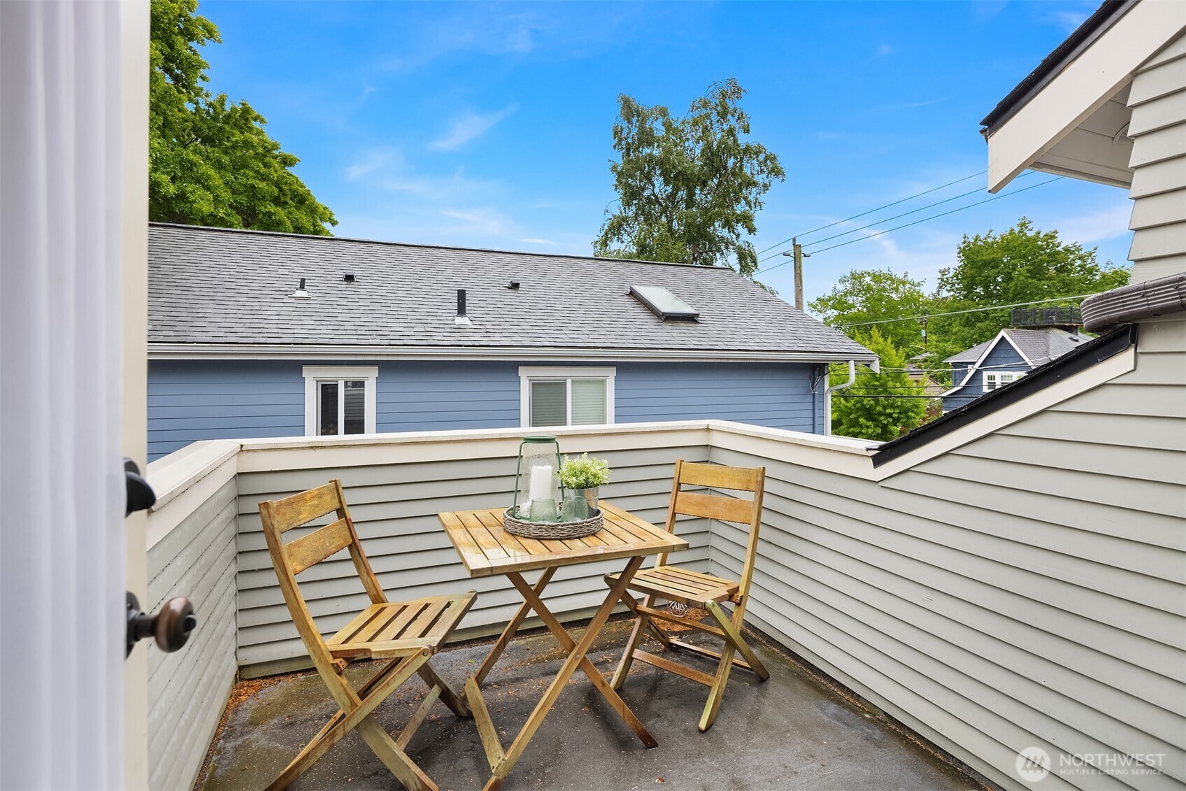 4018 2nd Avenue NE Seattle WA 98105