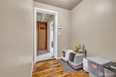 10313 School Land Road SW Rochester WA 98579