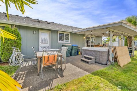 10313 School Land Road SW Rochester WA 98579