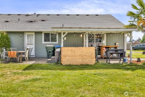 10313 School Land Road SW Rochester WA 98579