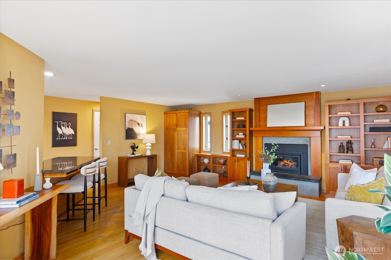 19055 21st Avenue NW Shoreline WA 98177