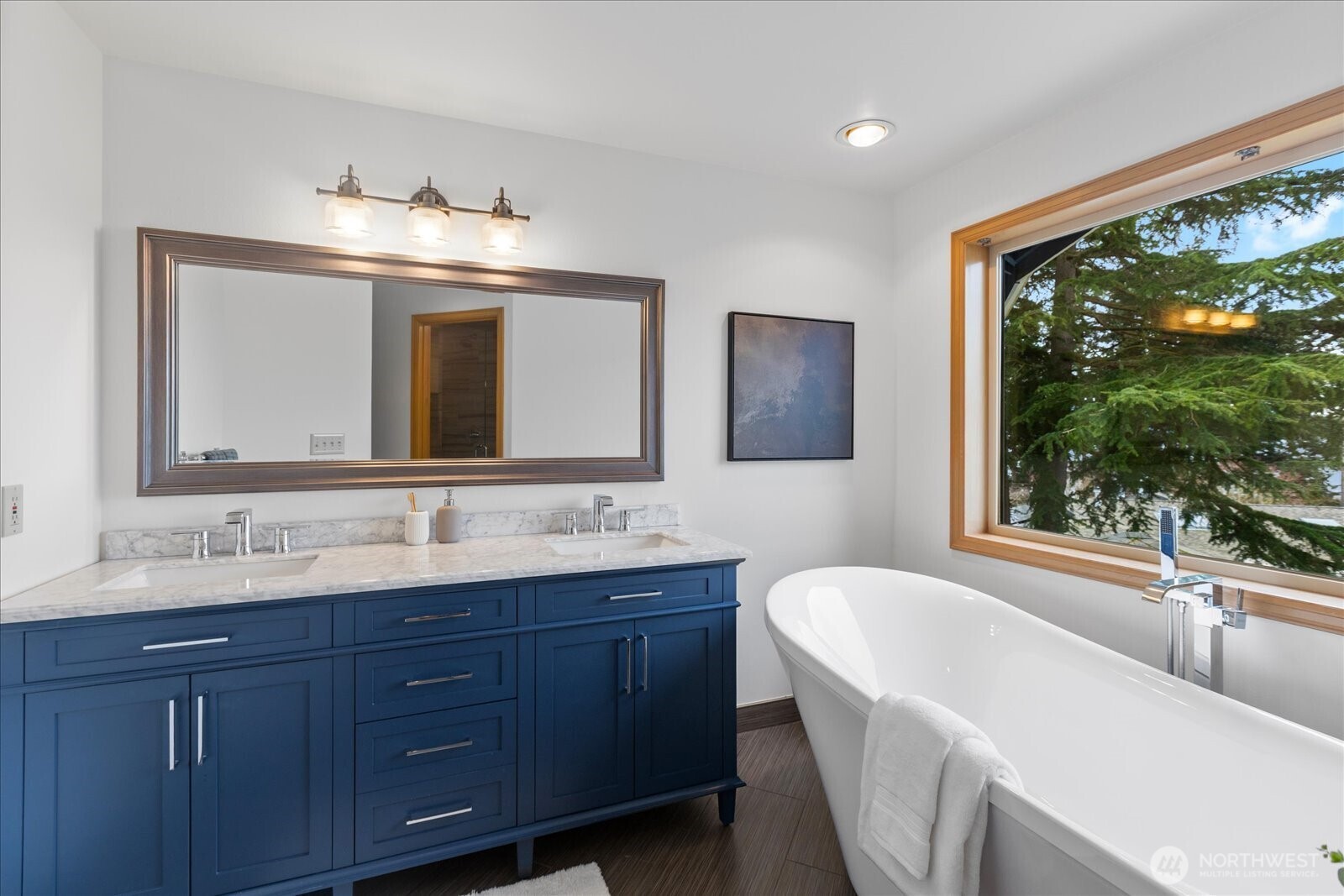 19055 21st Avenue NW Shoreline WA 98177