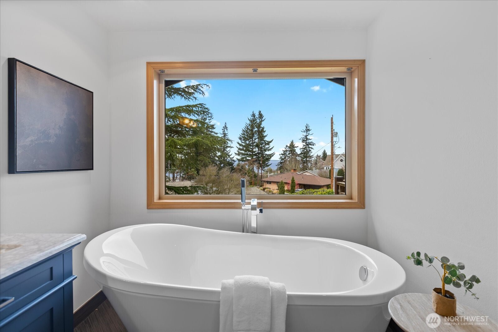 19055 21st Avenue NW Shoreline WA 98177