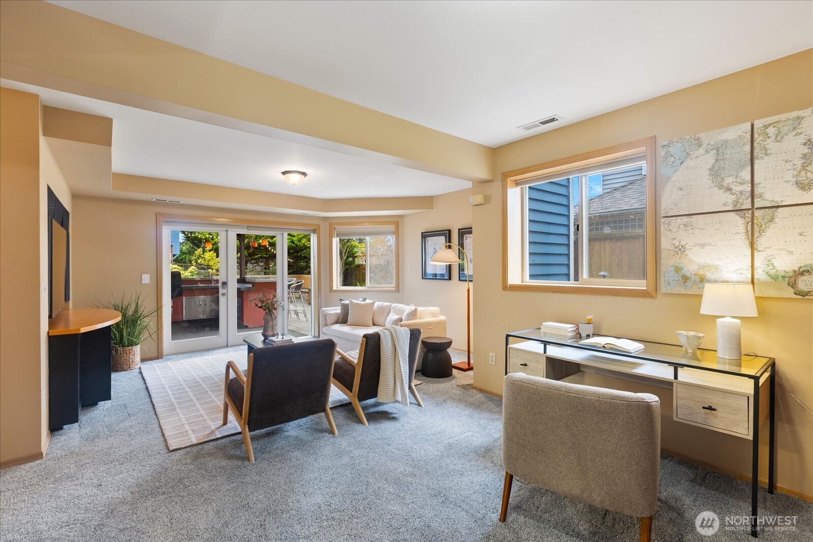 19055 21st Avenue NW Shoreline WA 98177