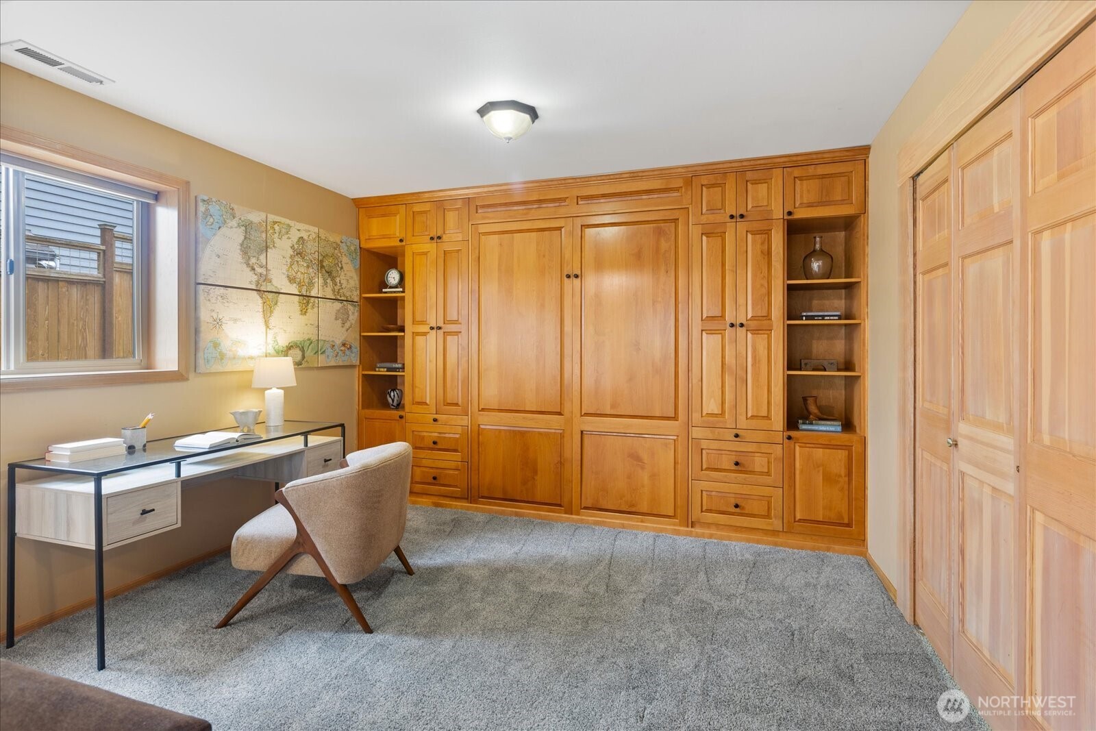 19055 21st Avenue NW Shoreline WA 98177