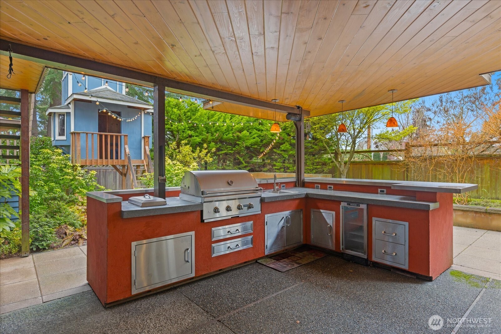 19055 21st Avenue NW Shoreline WA 98177