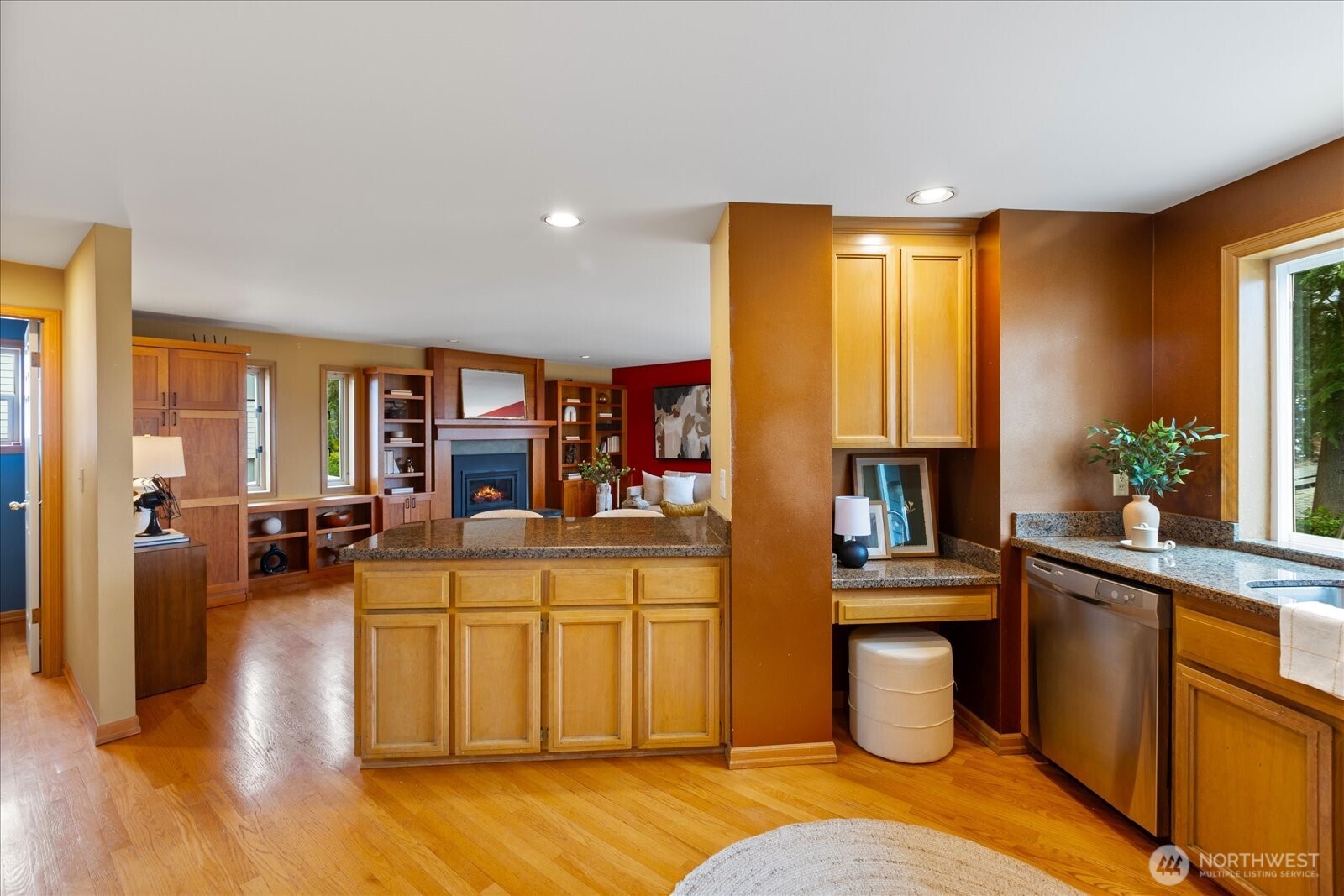 19055 21st Avenue NW Shoreline WA 98177
