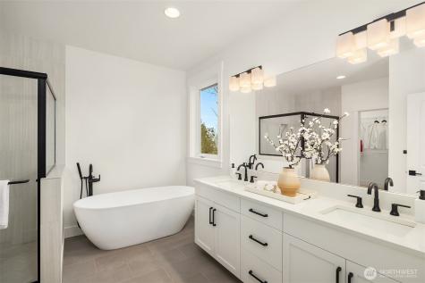404 Edmonds Ave NE Renton WA 98056
