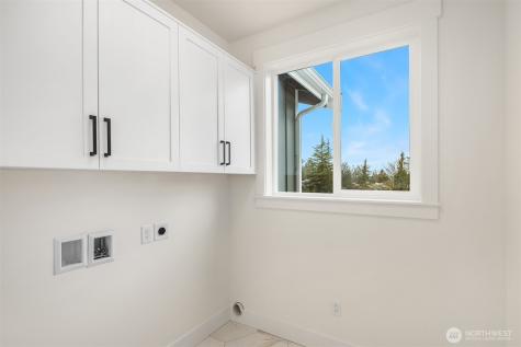 404 Edmonds Ave NE Renton WA 98056
