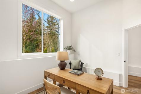 404 Edmonds Ave NE Renton WA 98056