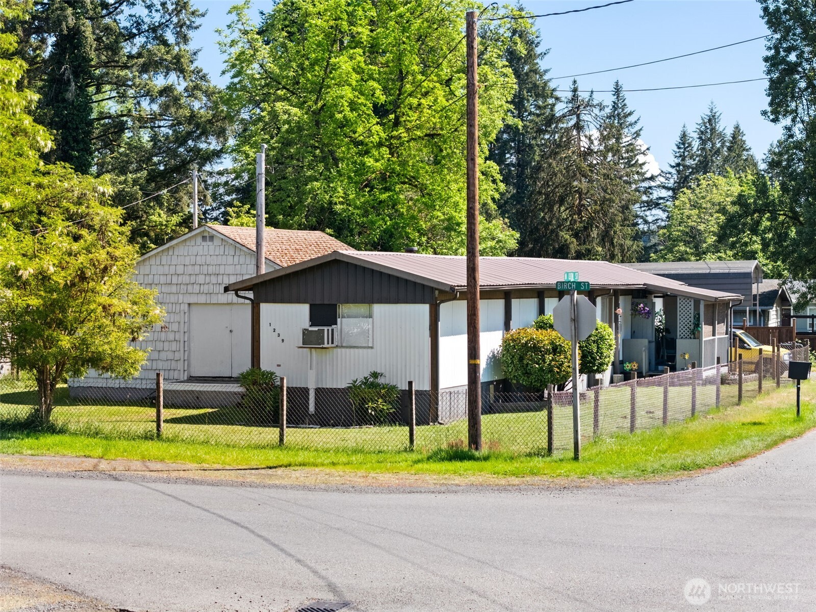 1239 W Birch Street Shelton WA 98584