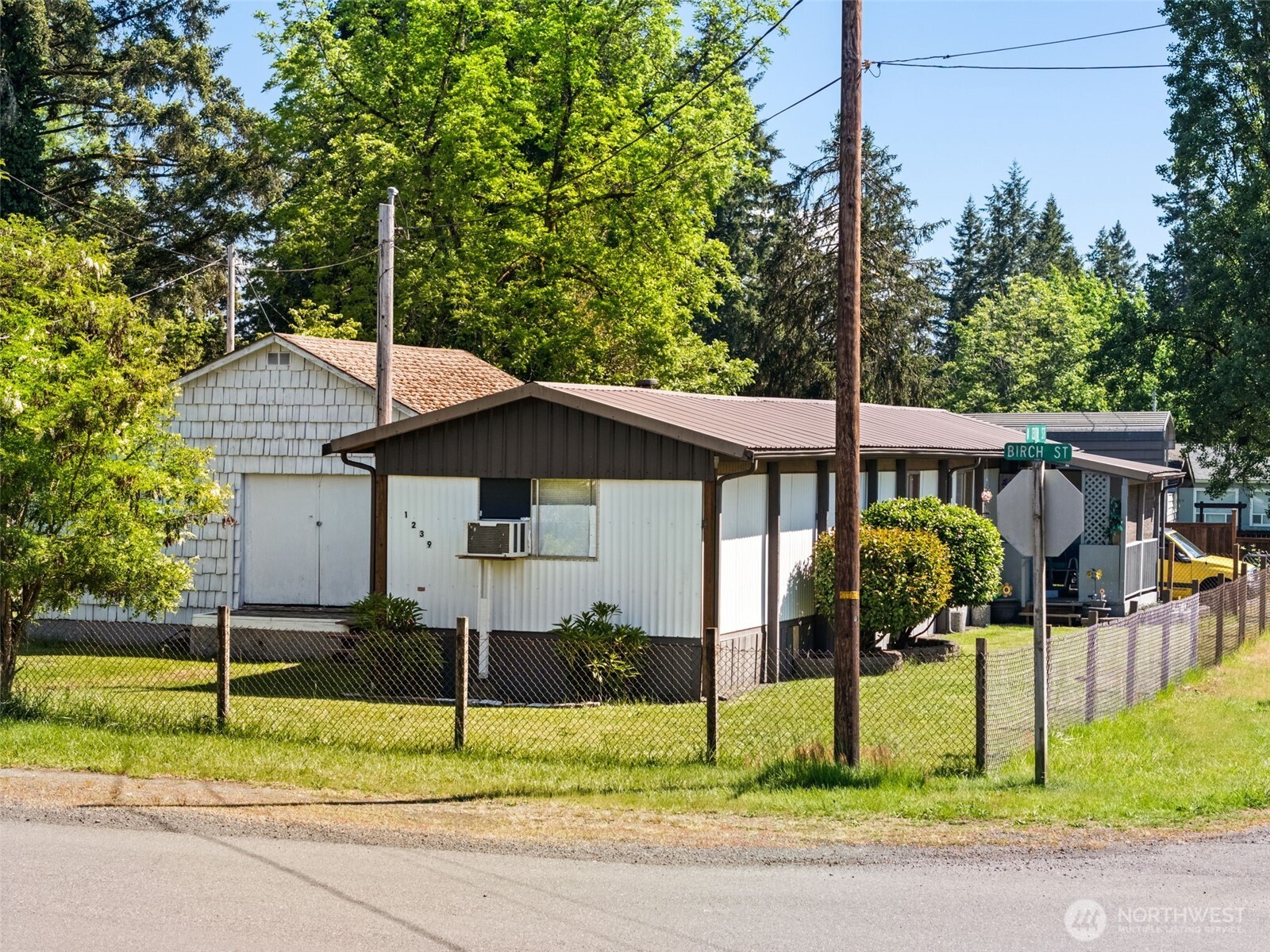 1239 W Birch Street Shelton WA 98584