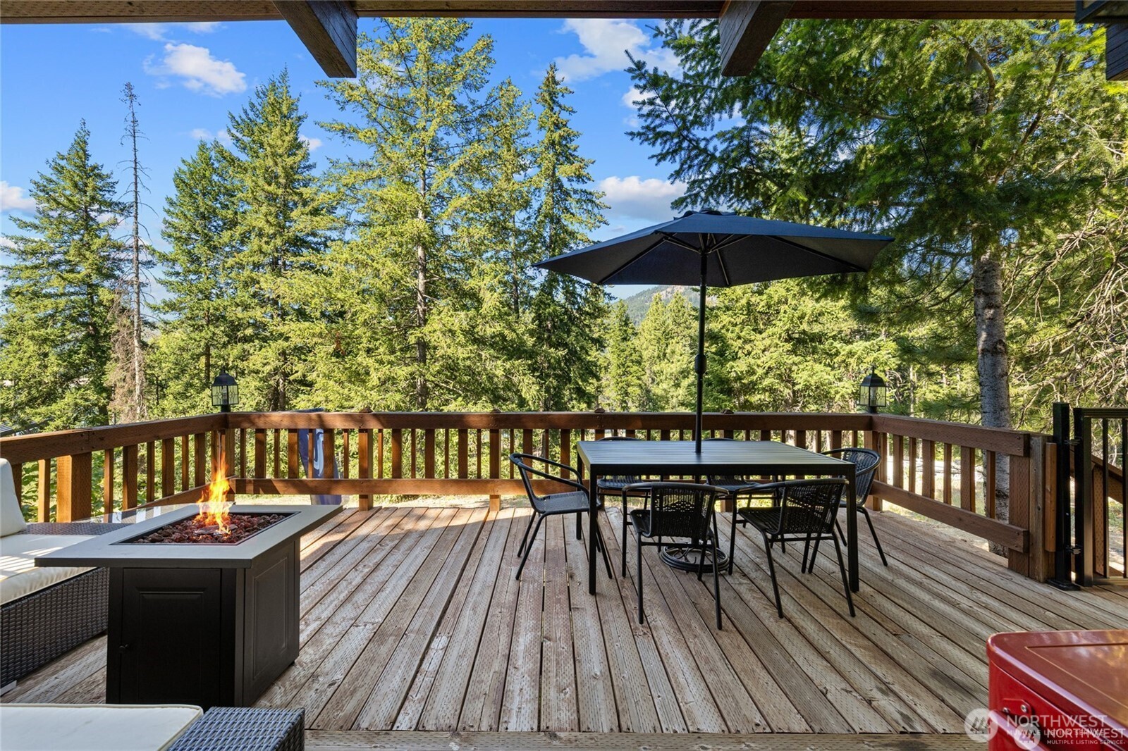 7 Moonshine Lane Ronald WA 98940