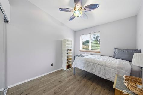 15715 44th Avenue Ct E Tacoma WA 98446