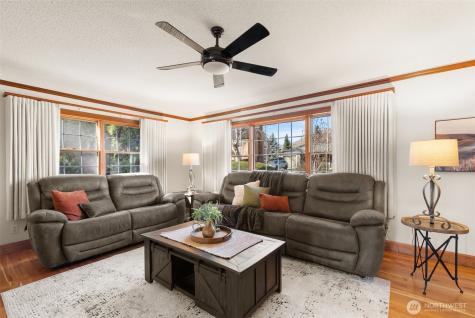 15 Furney Street Wenatchee WA 98801