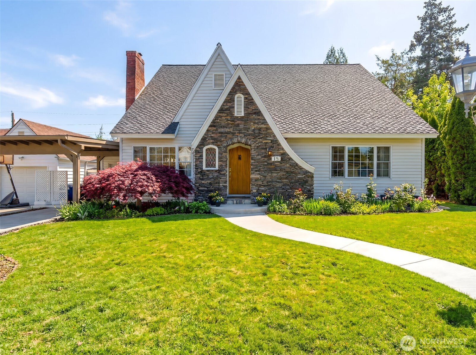 15 Furney Street Wenatchee WA 98801