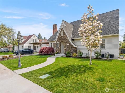 15 Furney Street Wenatchee WA 98801