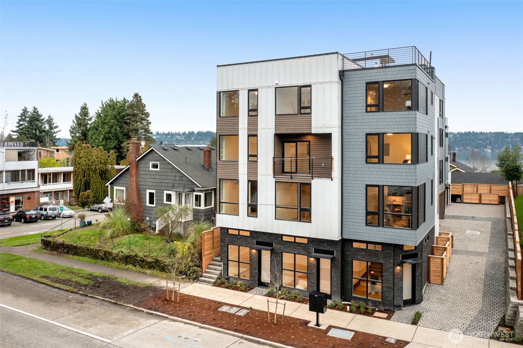 4406 50th Avenue S Seattle WA 98118