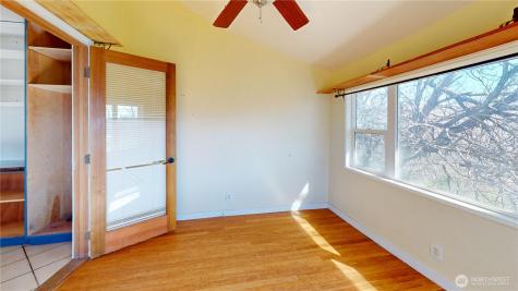 1803 Juniper Oroville WA 98844