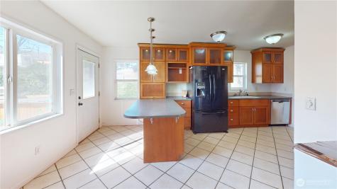 1803 Juniper Oroville WA 98844