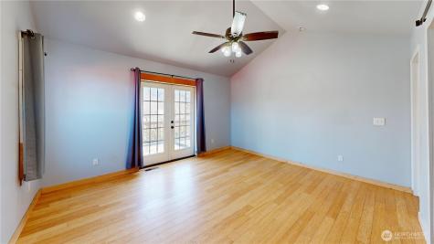 1803 Juniper Oroville WA 98844