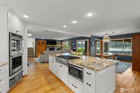 5627 W Flowing Lake Road Snohomish WA 98290