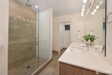 3310 W Government Way Seattle WA 98199