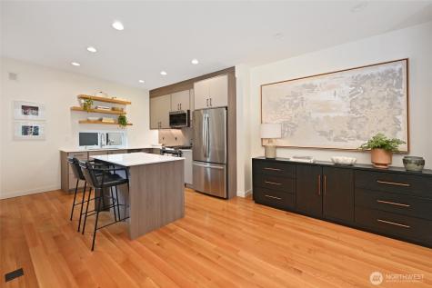 3310 W Government Way Seattle WA 98199